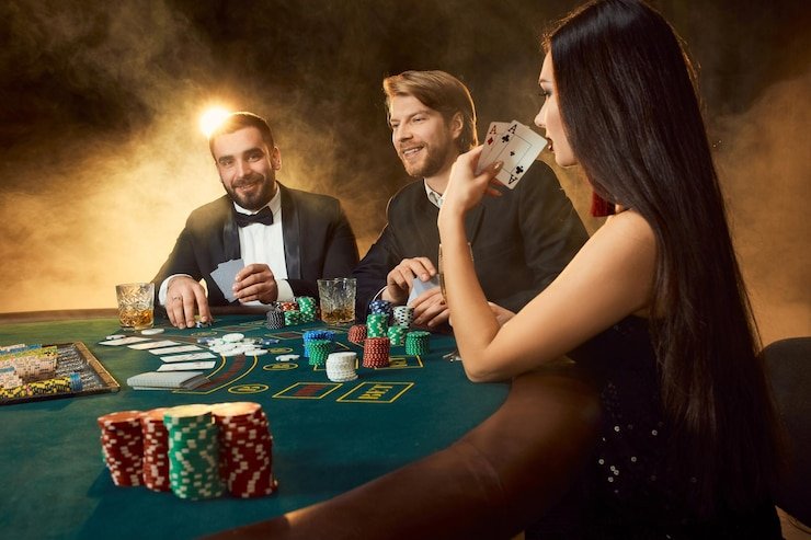 Berbagai pilihan meja live blackjack dengan batas taruhan berbeda di tahta4d